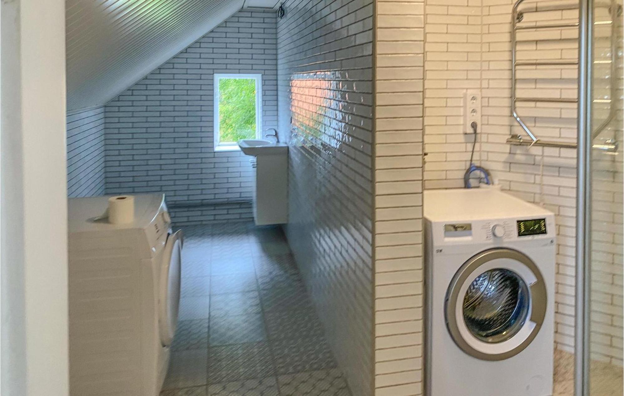 Awesome Home In Oedeshoeg With Wifi Bagian luar foto