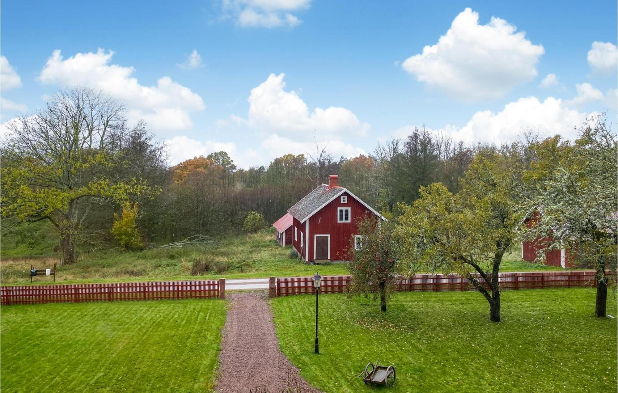 Awesome Home In Oedeshoeg With Wifi Bagian luar foto